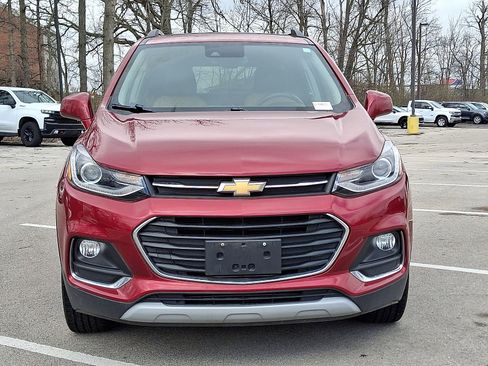 Used 2020 Chevrolet Trax Premier AWD/4WD image 29