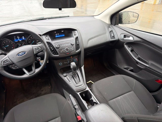Used 2018 Ford Focus SE FWD image 18