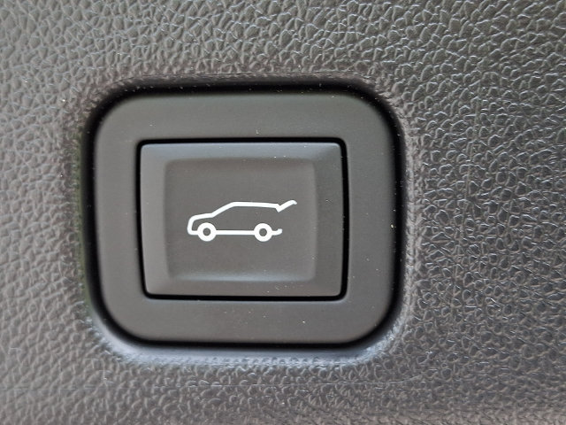 Used 2026 Chevrolet Traverse Z71 AWD/4WD image 33