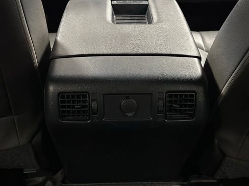 Used 2017 Toyota Tundra SR5 w/ SR5 Upgrade Package image 21