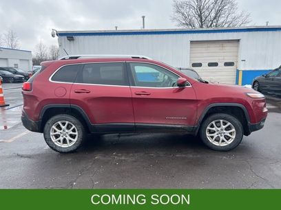 Used 2015 Jeep Cherokee Latitude w/ Comfort/Convenience Group