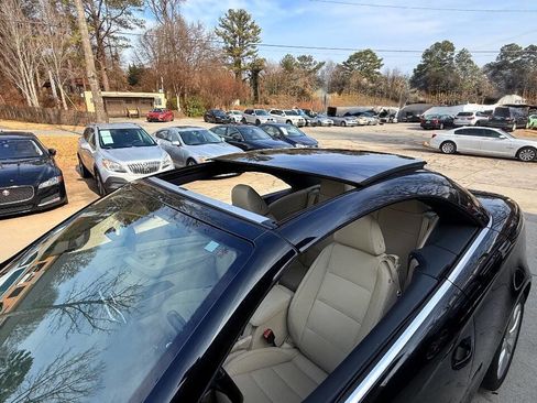 Used 2012 Volkswagen Eos Komfort FWD image 63