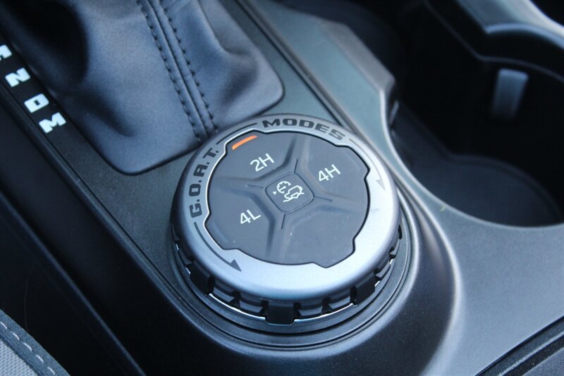 Used 2023 Ford Bronco Outer Banks AWD/4WD image 38
