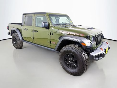Used 2021 Jeep Gladiator Mojave w/ Cold Weather Group AWD/4WD image 4
