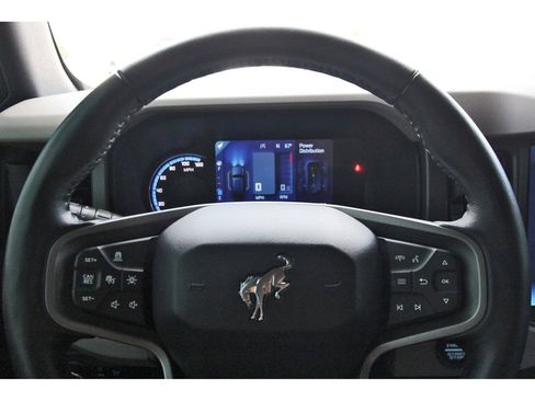 Used 2024 Ford Bronco Wildtrak AWD/4WD image 14