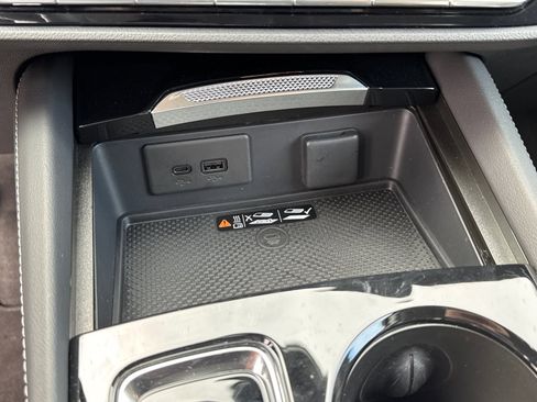 New 2025 Buick Envision Sport Touring image 30