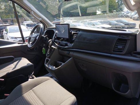 Used 2023 Ford Transit 350 XLT RWD image 15