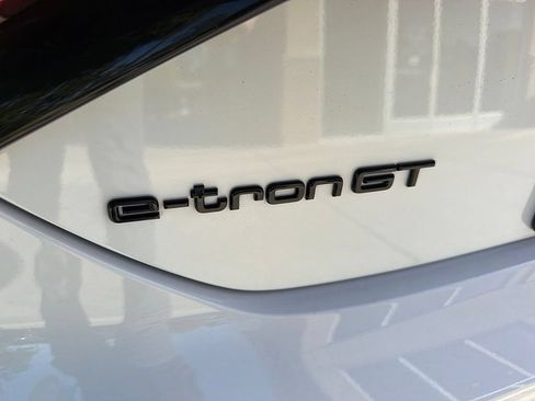 Used 2023 Audi e-tron GT Premium Plus w/ Performance Package AWD/4WD image 8