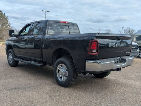 New 2026 RAM 2500 Tradesman AWD/4WD image 2