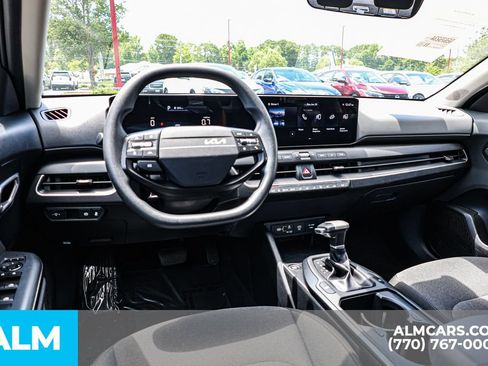 Used 2025 Kia K4 FWD image 27