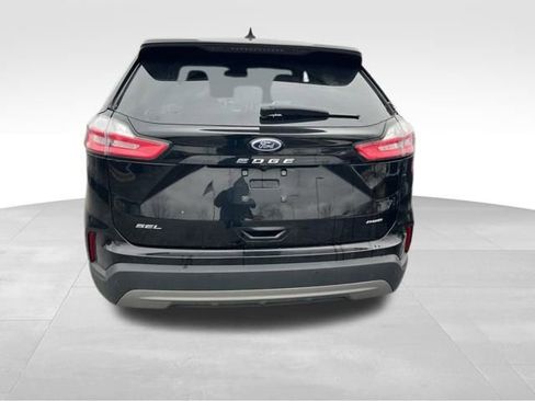 Used 2024 Ford Edge SEL image 6