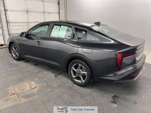 Used 2025 Kia K4 FWD image 5