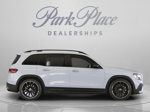 Certified 2023 Mercedes-Benz GLB 250 image 25
