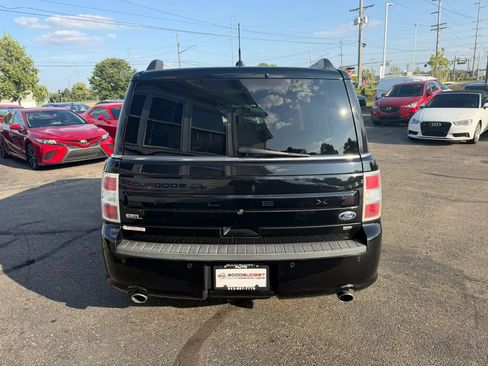 Used 2016 Ford Flex SEL w/ Equipment Group 202A AWD/4WD image 8