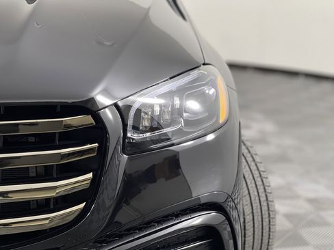 New 2026 Mercedes-Benz GLS 450 4MATIC image 7