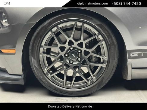 Used 2014 Ford Mustang Shelby GT500 w/ Equipment Group 821A image 36