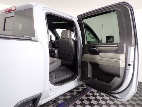Used 2025 Chevrolet Silverado 2500 ZR2 w/ ZR2 Bison Edition AWD/4WD image 41