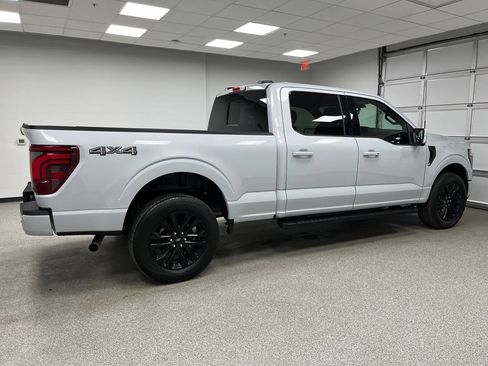 Used 2025 Ford F150 Lariat AWD/4WD image 11
