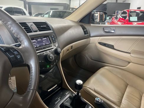 Used 2006 Honda Accord EX-L image 35