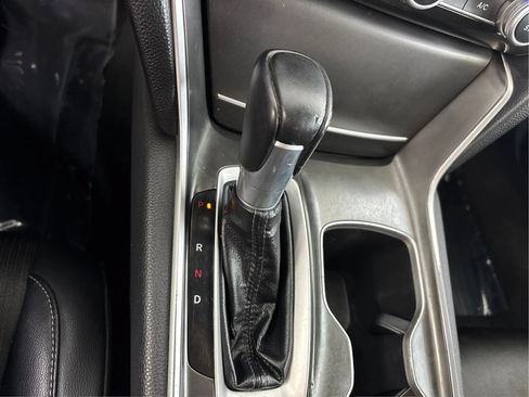 Used 2018 Honda Accord Sport image 44