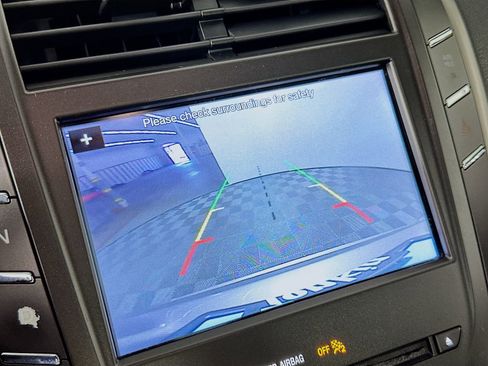 Used 2017 Lincoln MKC Select w/ Select Plus Package image 15