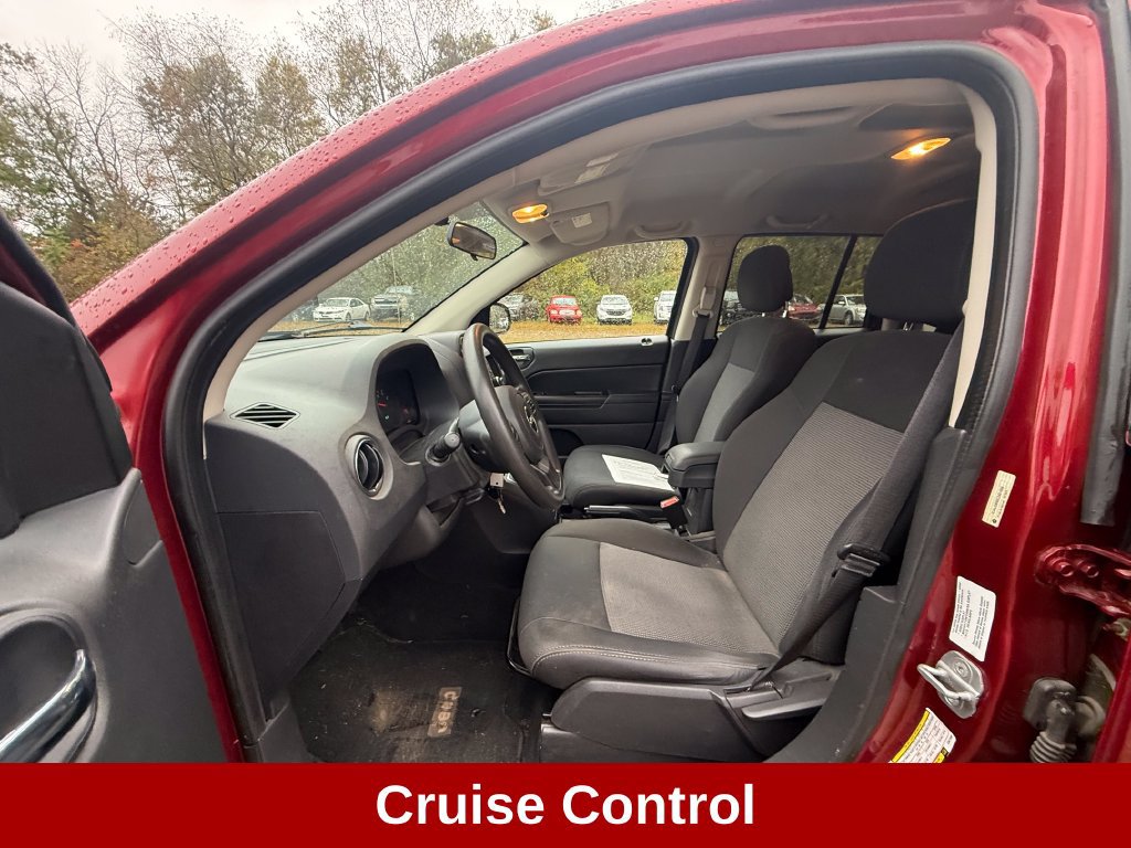 Used 2012 Jeep Compass Sport AWD/4WD image 13
