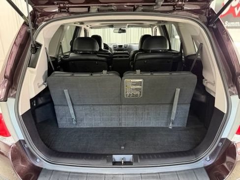 Used 2011 Toyota Highlander SE w/ Tow Pkg AWD/4WD image 10