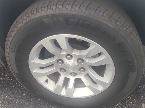 Used 2020 Chevrolet Tahoe LS w/ Enhanced Driver Alert Package image 4