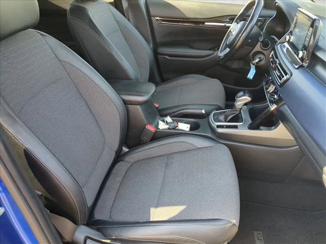 Used 2021 Kia Seltos S FWD image 19