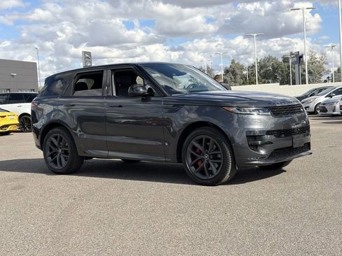 Used 2024 Land Rover Range Rover Sport Dynamic SE image 4