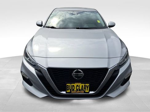 Used 2022 Nissan Altima 2.5 SV FWD image 9