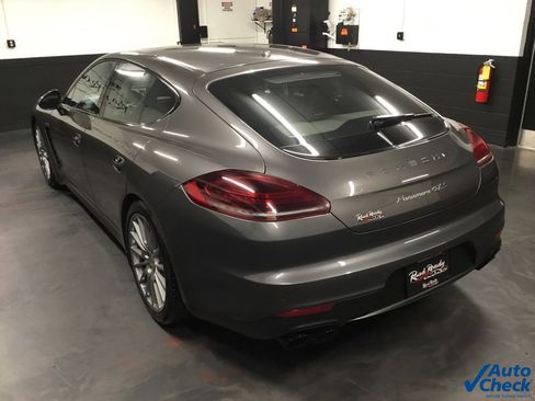 Used 2016 Porsche Panamera GTS image 7