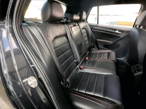 Used 2017 Volkswagen GTI Autobahn image 28