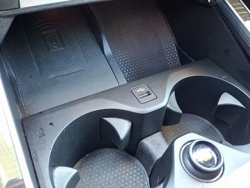 Used 2024 BMW X5 xDrive40i w/ M Sport Package image 24