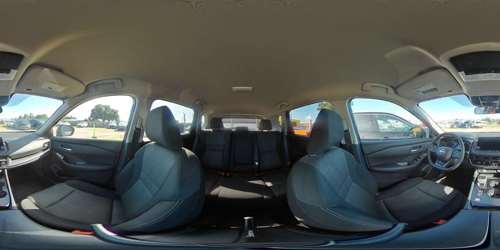 Used 2026 Nissan Rogue SV FWD image 43