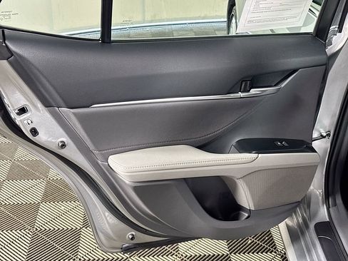 Used 2018 Toyota Camry XLE w/ Audio Package FWD image 19
