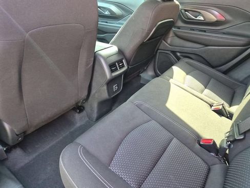 Used 2023 GMC Terrain SLE w/ Driver Convenience Package FWD image 26