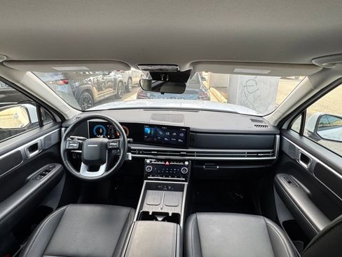 Used 2025 Hyundai Santa Fe SEL image 36