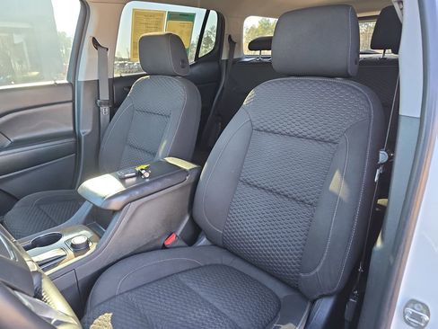 Used 2017 GMC Acadia SLE w/ Driver Alert Package I image 20