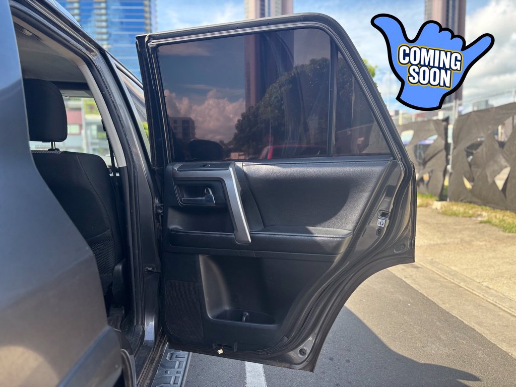 Used 2017 Toyota 4Runner SR5 AWD/4WD image 15