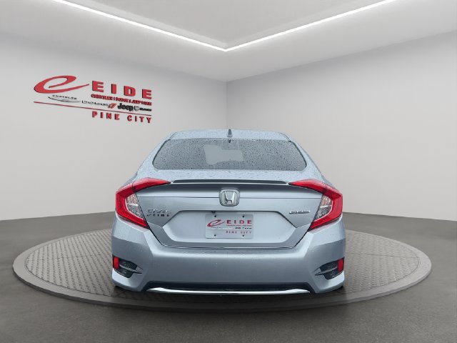 Used 2020 Honda Civic Touring image 9