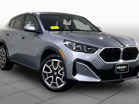Used 2026 BMW X2 xDrive28i w/ Convenience Package AWD/4WD image 4