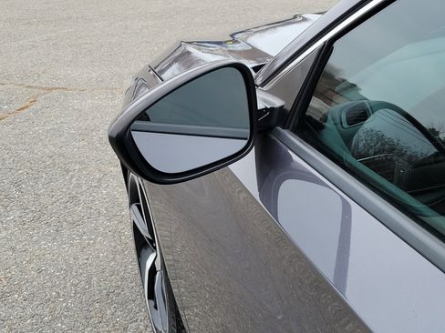 Used 2018 Honda Accord Sport image 10