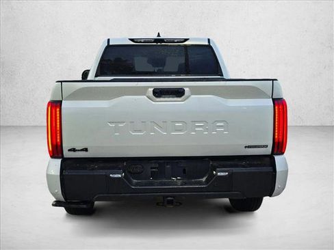 Used 2025 Toyota Tundra Limited AWD/4WD image 5