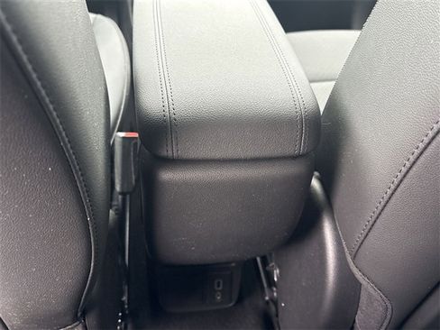 Certified 2023 Buick Encore GX Select w/ Safety Package II image 20