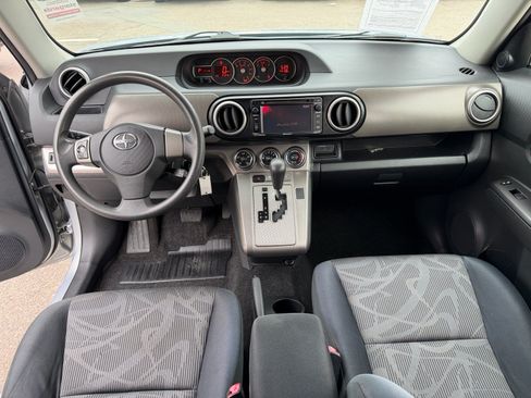 Used 2013 Scion xB 10 Series FWD image 12