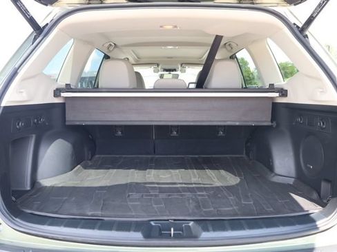 Used 2020 Subaru Forester Limited w/ Popular Package #3 AWD/4WD image 26