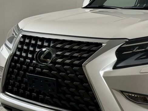 Used 2023 Lexus GX 460 Premium w/ Premium Package AWD/4WD image 13