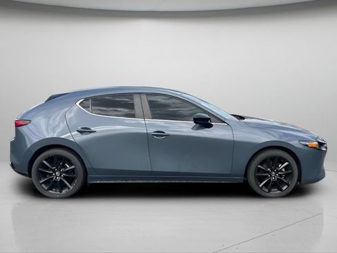 Used 2023 MAZDA MAZDA3 s AWD/4WD image 4