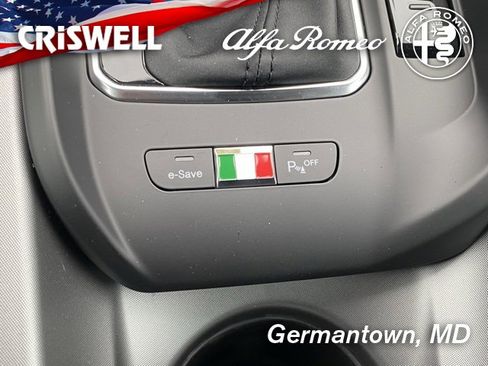 New 2024 Alfa Romeo Tonale Veloce w/ Active Assist Package image 31